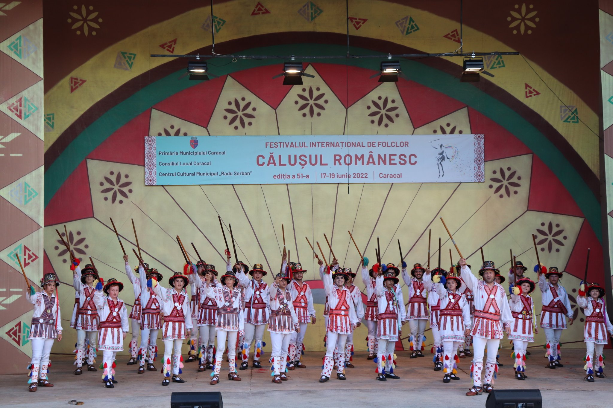 Festivalul Internațional de Folclor “CĂLUȘUL ROMÂNESC”, ediția 52-a, va debuta mâine la Caracal